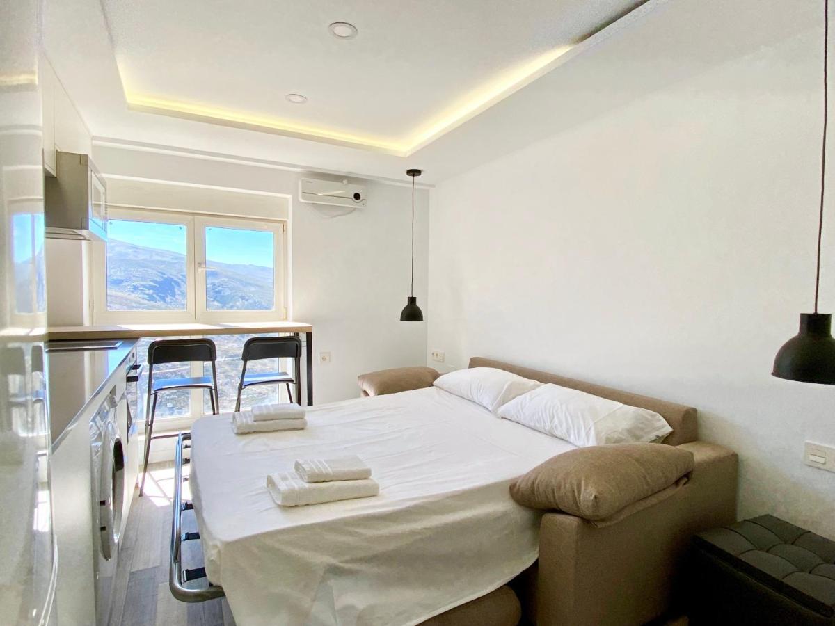 Moderno Estudio En Sierra Nevada 莫纳奇尔 外观 照片