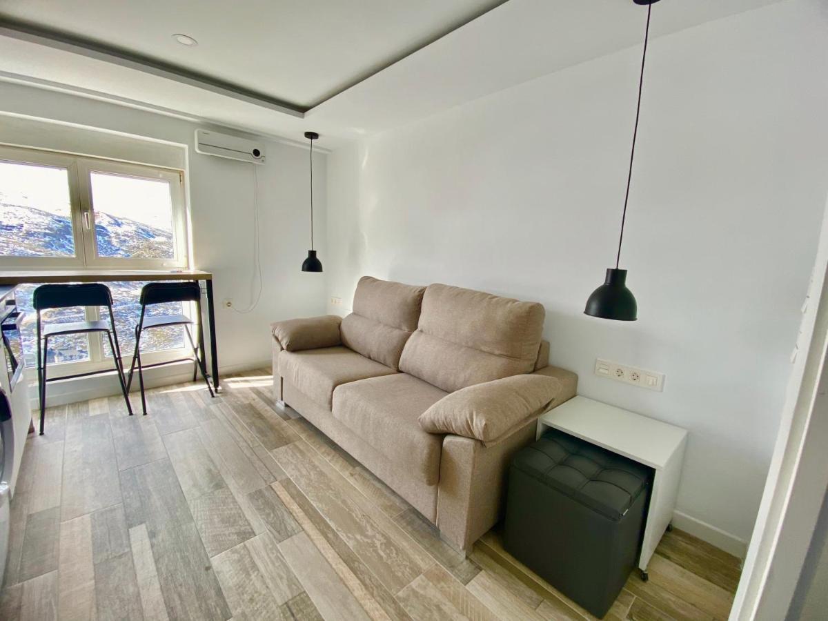 Moderno Estudio En Sierra Nevada 莫纳奇尔 外观 照片