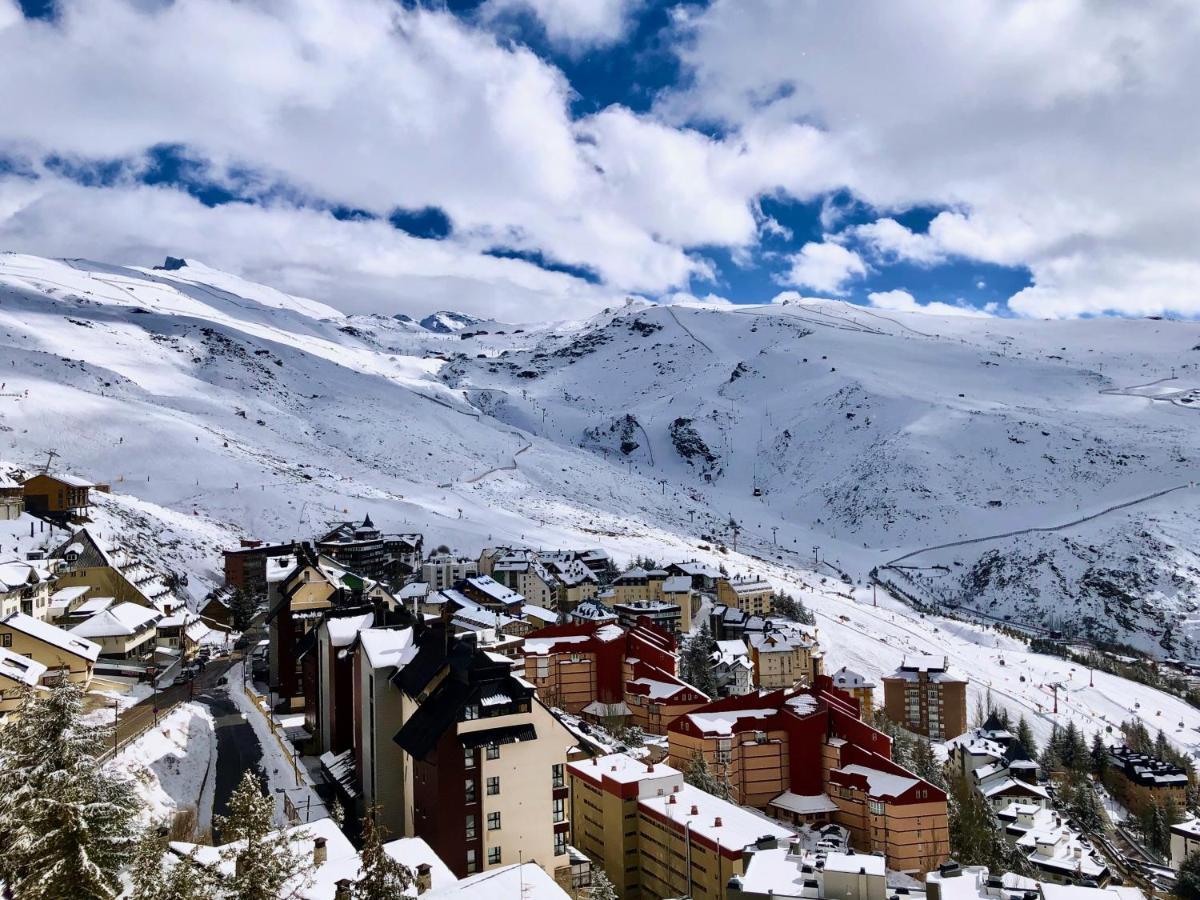 Moderno Estudio En Sierra Nevada 莫纳奇尔 外观 照片